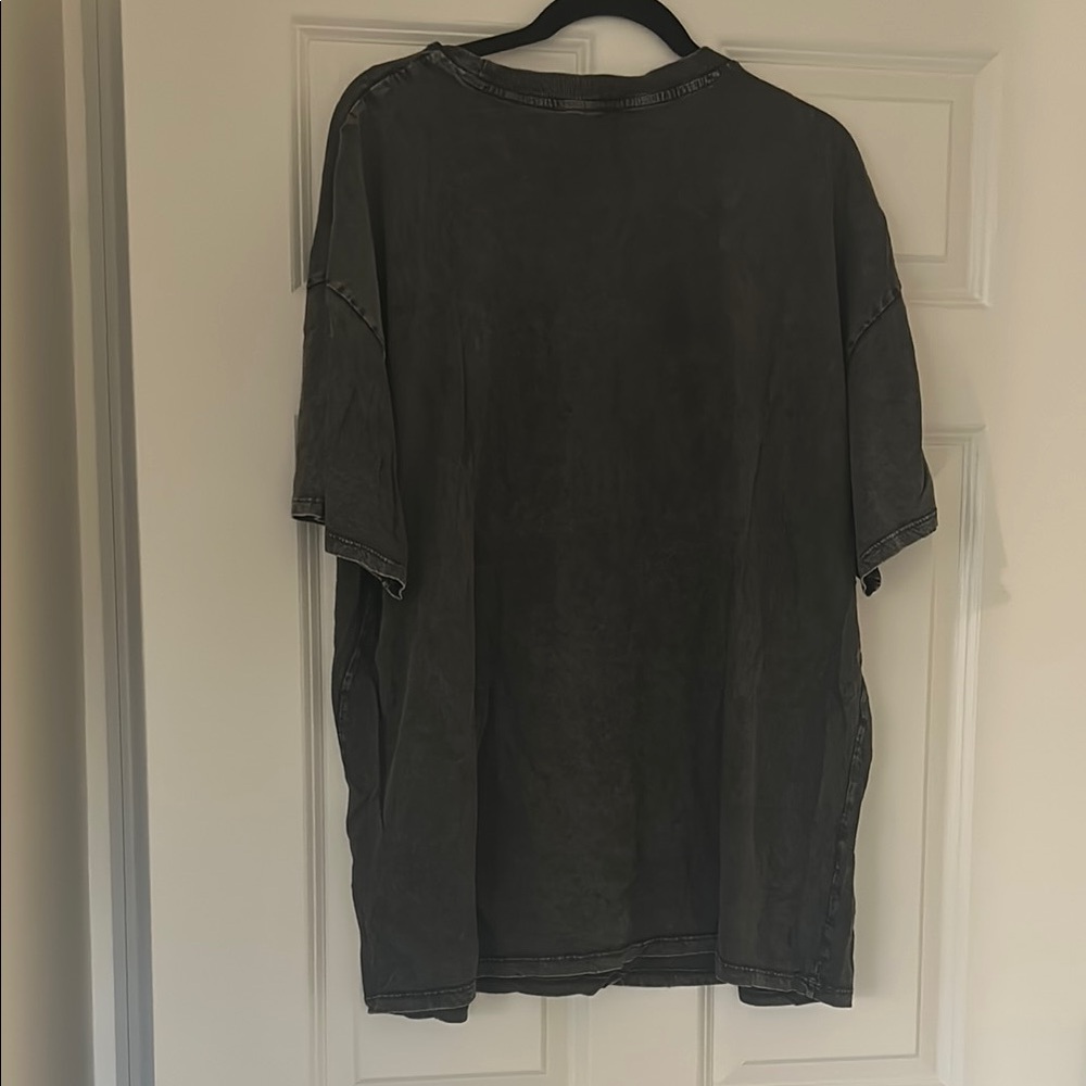 H&M Black Graphic Tee - Blondie Design - Picture 3 of 3